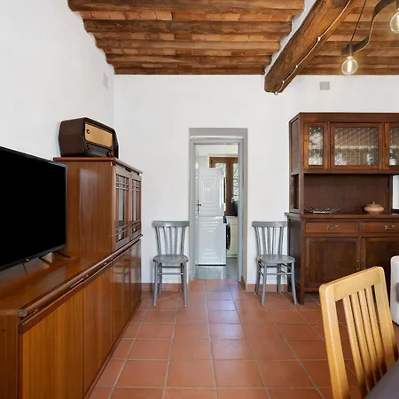 Casa Sabatino A Seravezza * Ruosina