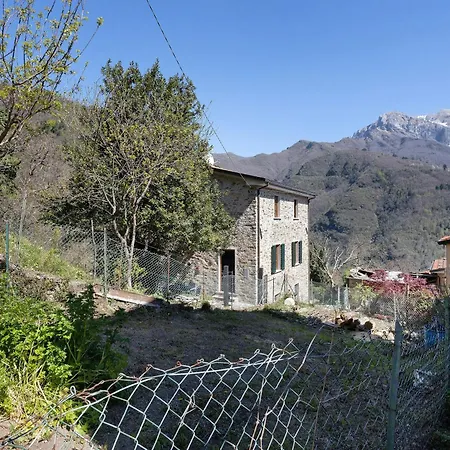 Casa Sabatino A Seravezza Hébergement de vacances *