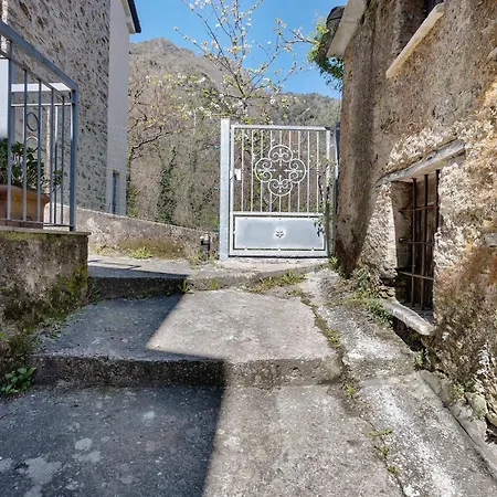 Casa Sabatino A Seravezza Hébergement de vacances Ruosina